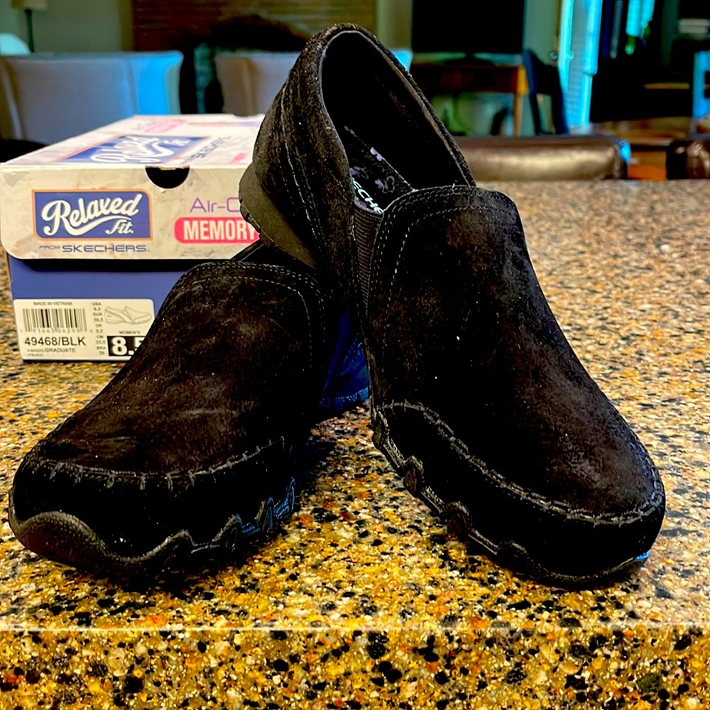SKECHERS Relaxed fit black suede slip on sneakers